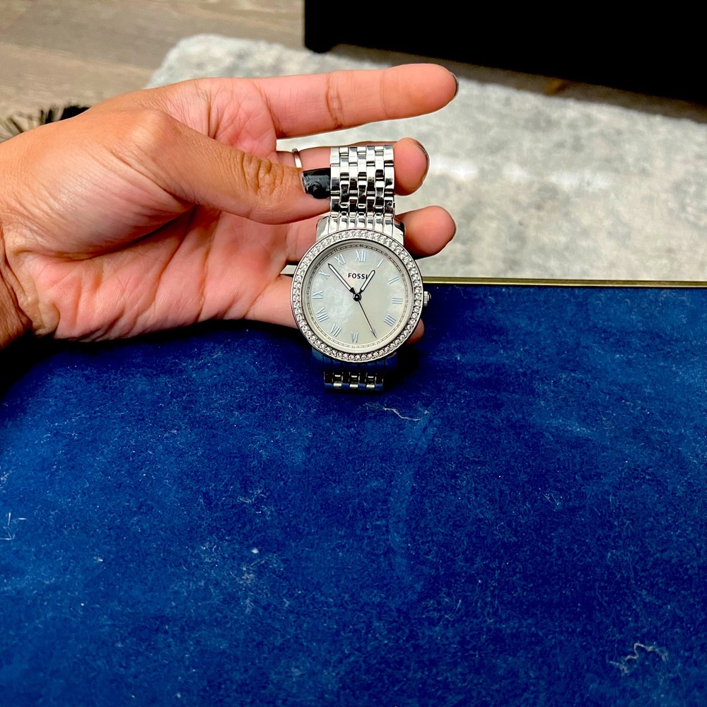 Pearl faced fossil watch